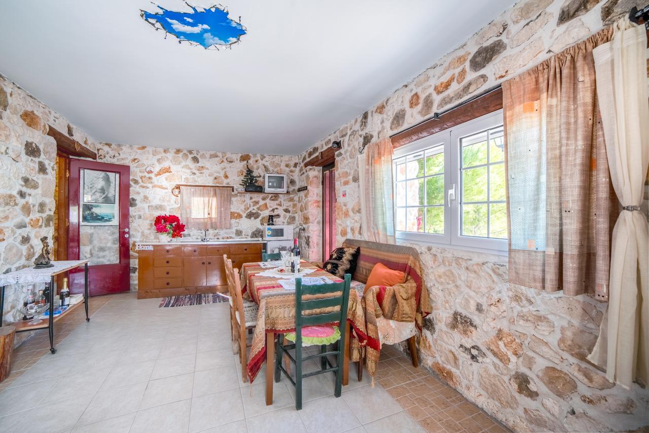 Вілла Lithahiro Stone House Agalas Екстер'єр фото